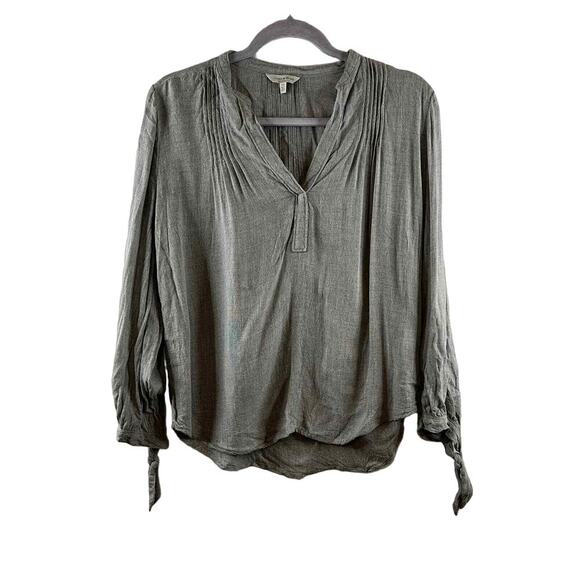 Lucky Brand Women's Grey Blouse Size Petite Small - Picture 1 of 4